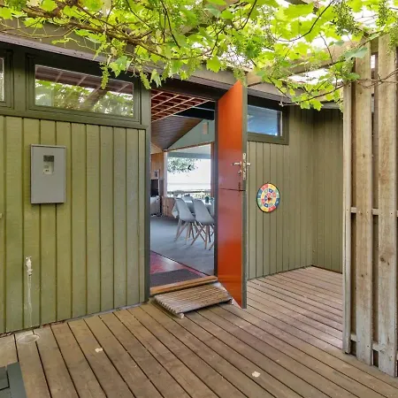 Nnykka - 100m From The Sea By Interhome
