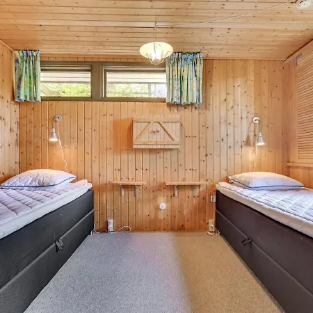 Nnykka - 100m From The Sea By Interhome *